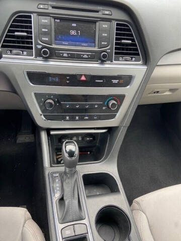 2015 Hyundai Sonata SE