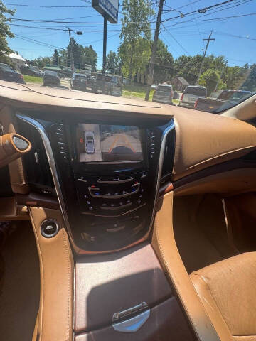 2016 Cadillac Escalade ESV Platinum