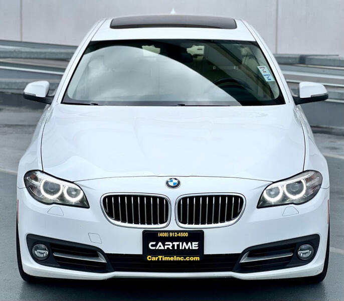 2016 BMW 5 Series 528i