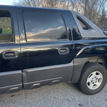 2005 Chevrolet Avalanche 1500 LS