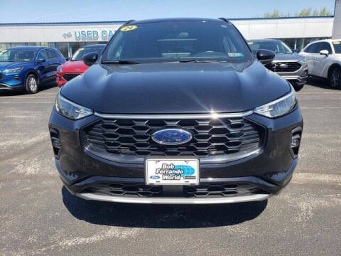 2024 Ford Escape ST-Line Select