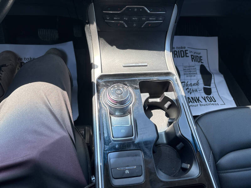 2019 Ford Edge SEL