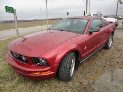 2006 Ford Mustang for sale at CARZ R US 1 in Heyworth IL