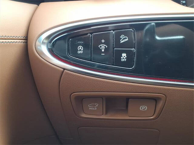 2023 Genesis GV70 2.5T Standard