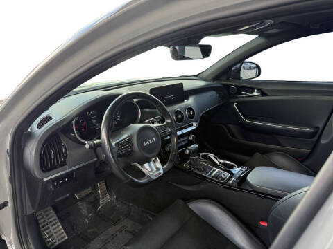 2022 Kia Stinger