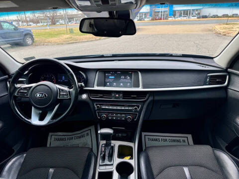 2019 Kia Optima S