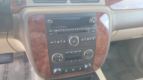 2014 Chevrolet Suburban LT