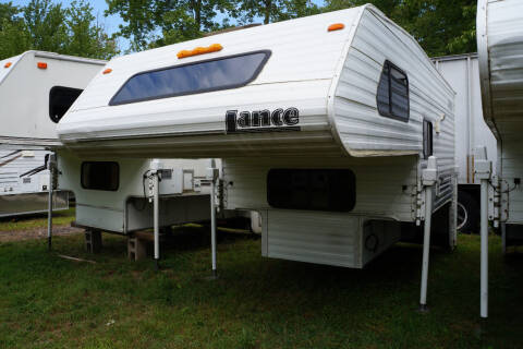 2003 Lance 920