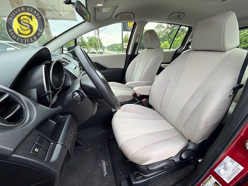 2015 Mazda MAZDA5 Sport