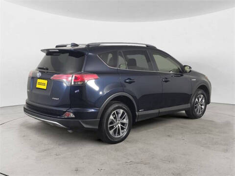 2018 Toyota RAV4 Hybrid LE