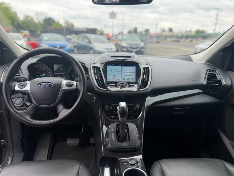 2016 Ford Escape Titanium