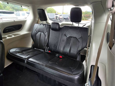 2017 Chrysler Pacifica Limited