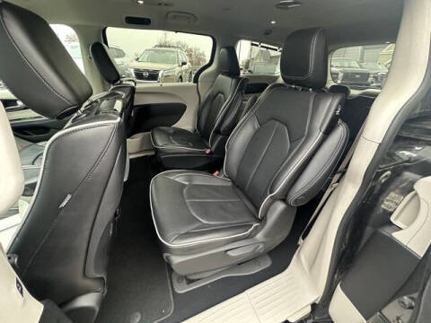 2021 Chrysler Pacifica Hybrid Limited