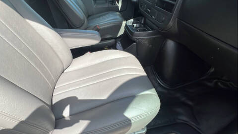 2018 Chevrolet Express 2500