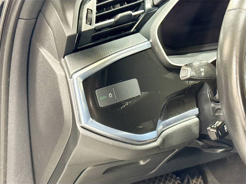 2020 Audi Q3 quattro S line Premium 45 TFSI