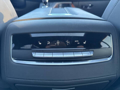 2023 Cadillac Escalade ESV Premium Luxury