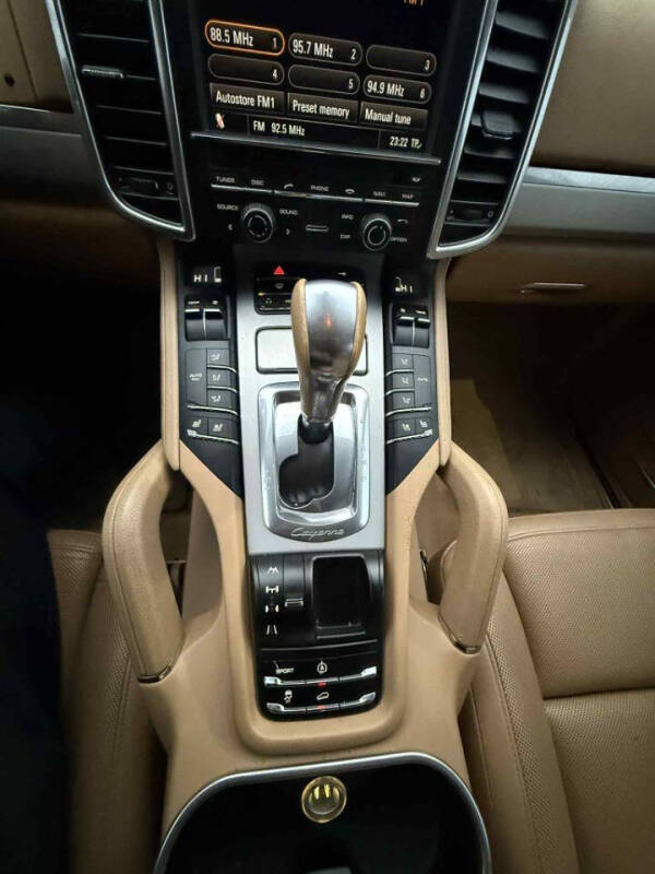 2011 Porsche Cayenne S
