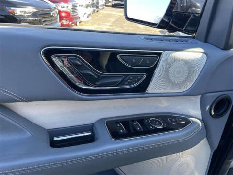 2023 Lincoln Navigator L Black Label