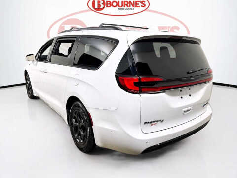 2021 Chrysler Pacifica Hybrid Touring L