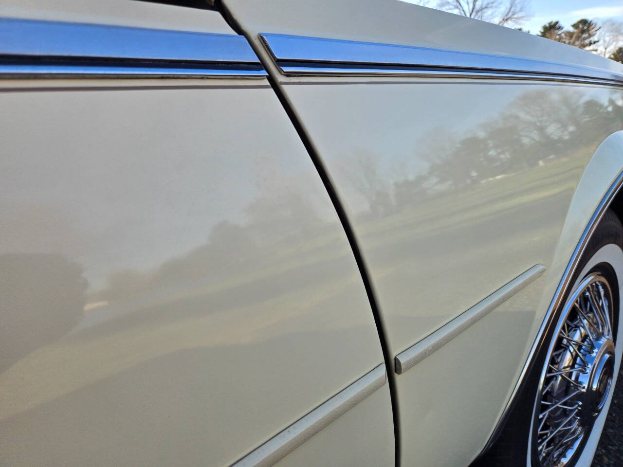 1984 Cadillac Seville 52