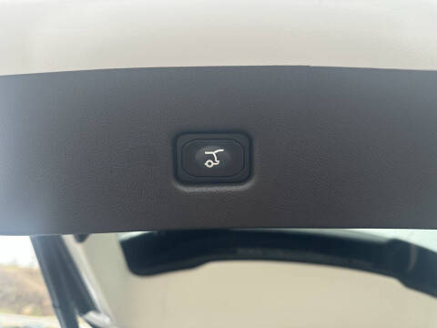 2021 Lincoln Nautilus Black Label