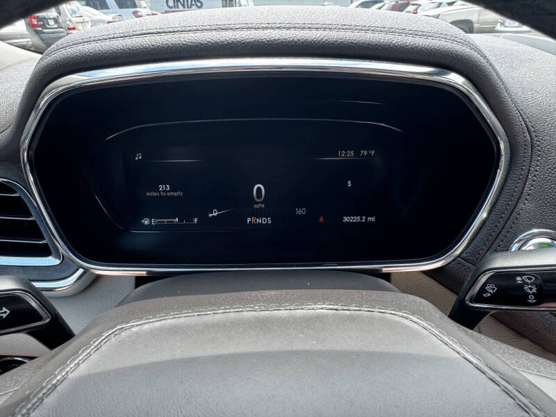 2019 Lincoln Continental Select