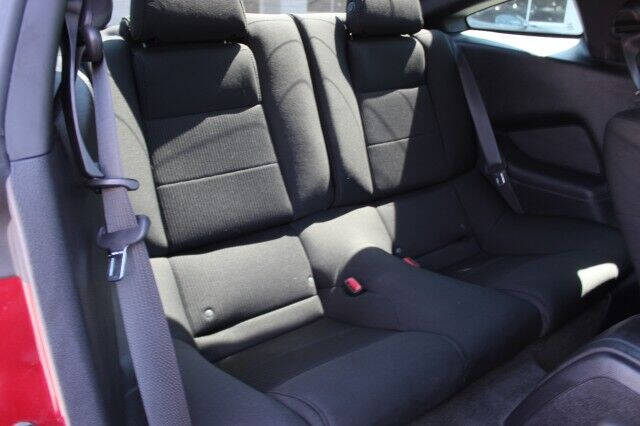 2014 Ford Mustang V6