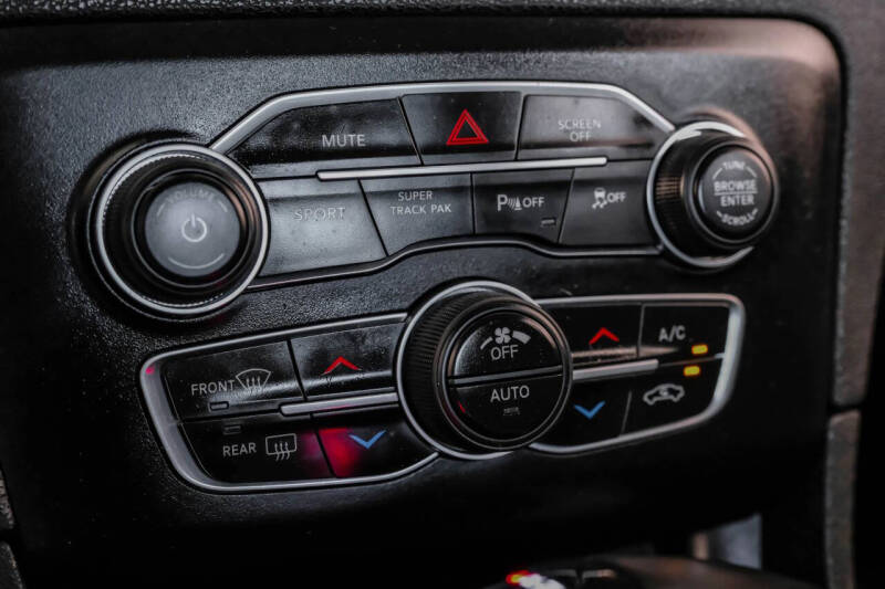 2019 Dodge Charger R/T