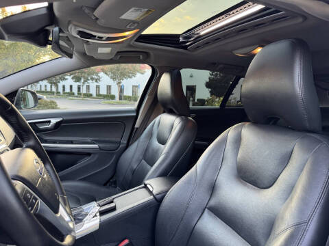 2015 Volvo V60 T5 Drive-E Premier