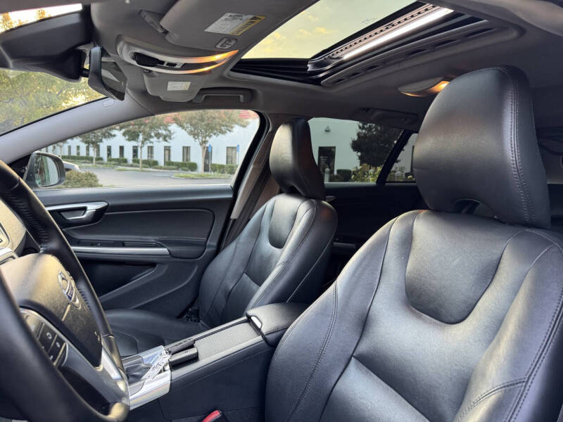 2015 Volvo V60 T5 Drive-E Premier