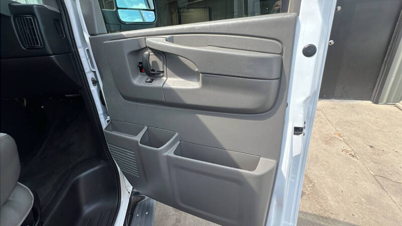 2014 Chevrolet Express LT 2500