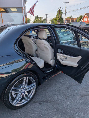 2017 Mercedes-Benz E-Class E 300