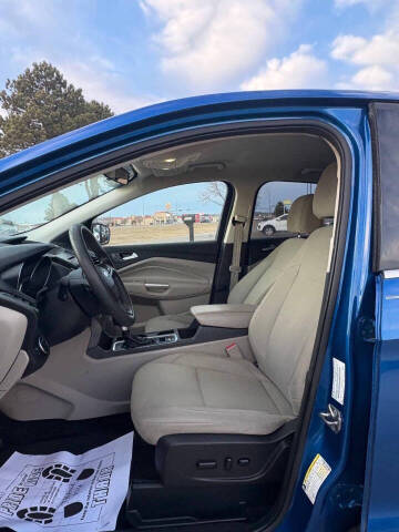 2017 Ford Escape SE