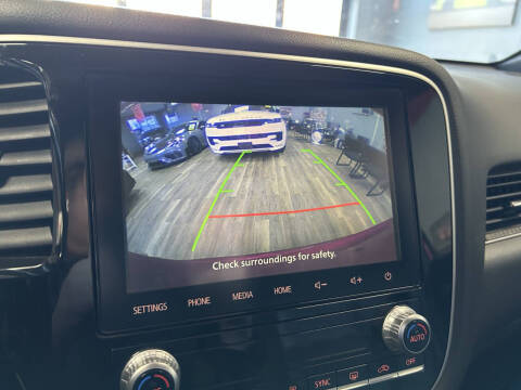 2020 Mitsubishi Outlander PHEV SEL