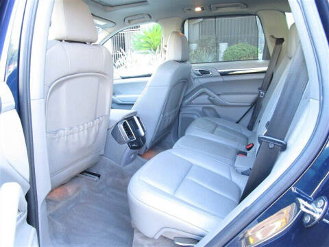 2012 Porsche Cayenne S