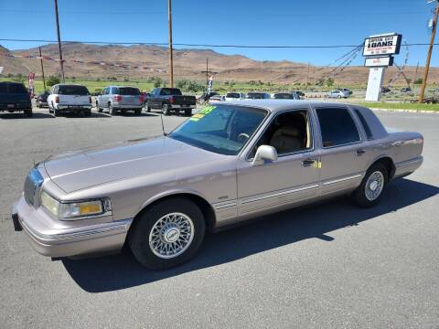 1995 Lincoln Town Car for sale at Super Sport Motors LLC in Carson City NV