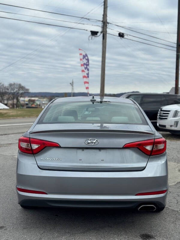 2016 Hyundai Sonata SE