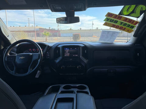 2020 Chevrolet Silverado 1500 Custom