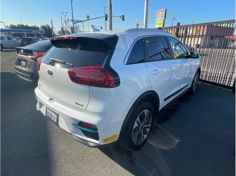 2020 Kia Niro EV EX Premium