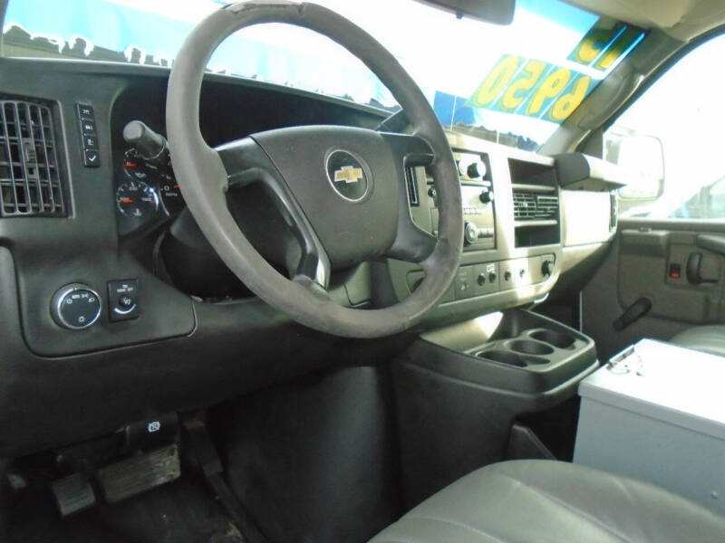 2013 Chevrolet Express 2500