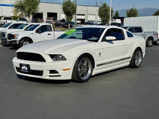 2013 Ford Mustang V6 Premium