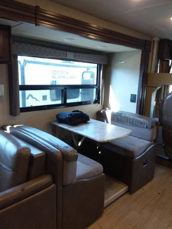 2019 Thor Motor Coach Windsport 35m