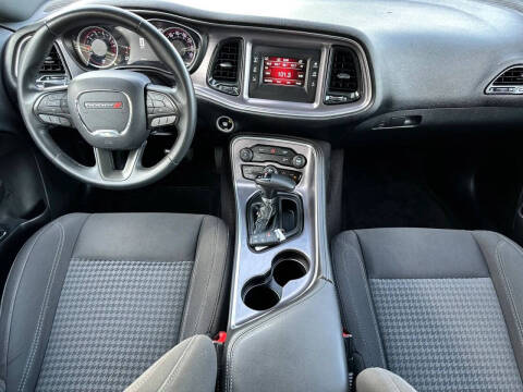 2017 Dodge Challenger