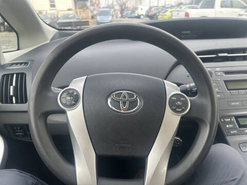 2011 Toyota Prius Two