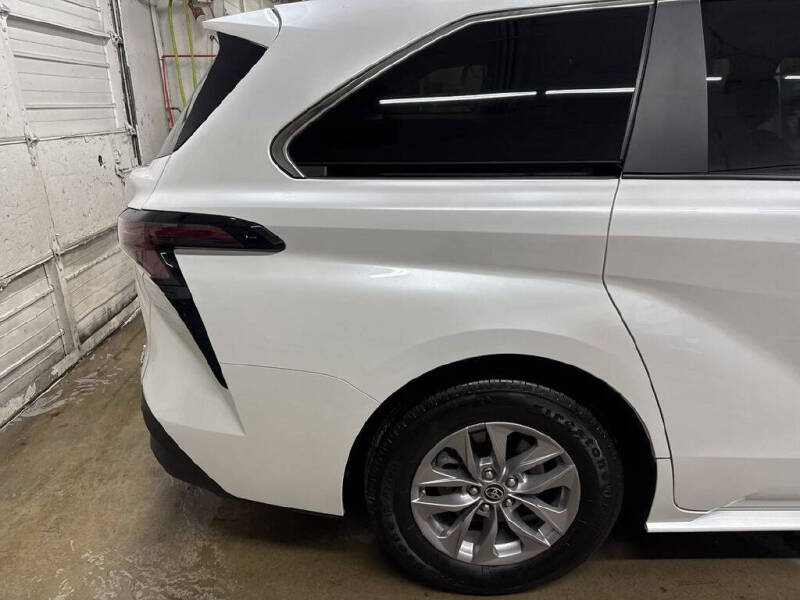 2024 Toyota Sienna