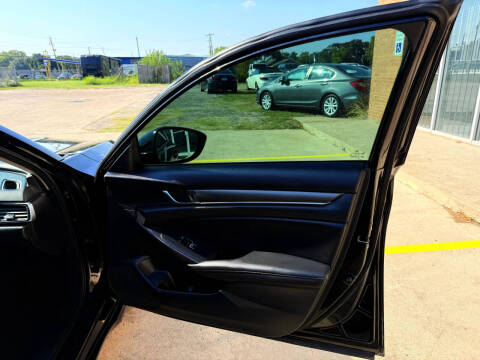 2019 Honda Accord LX