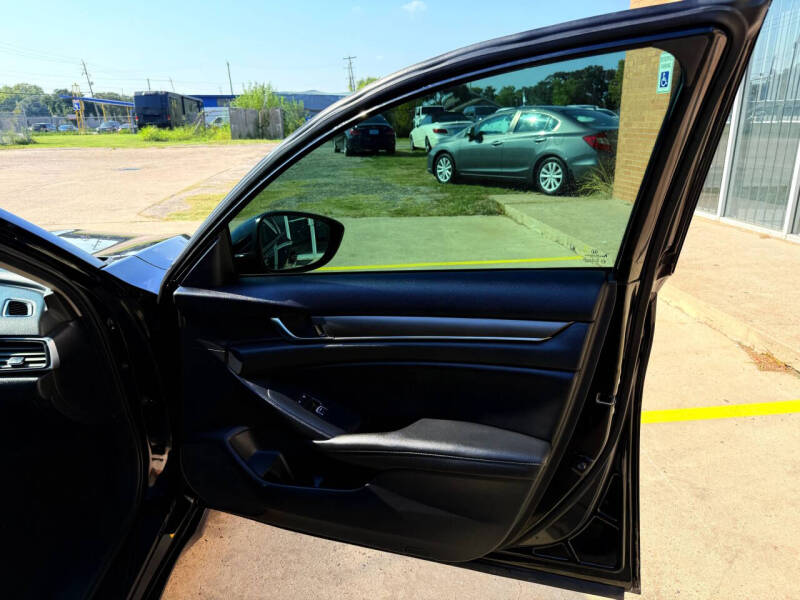 2019 Honda Accord LX