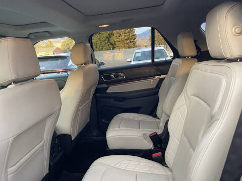 2016 Ford Explorer Platinum