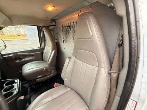 2020 Chevrolet Express 2500