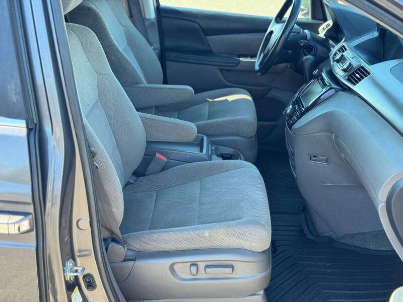 2016 Honda Odyssey SE